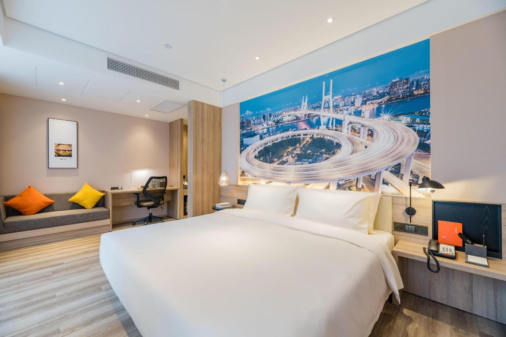 Atour The Old Bund Pier Hotel 4*