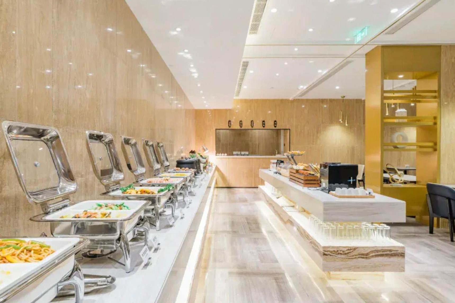 Atour The Old Bund Pier Hotel 4*